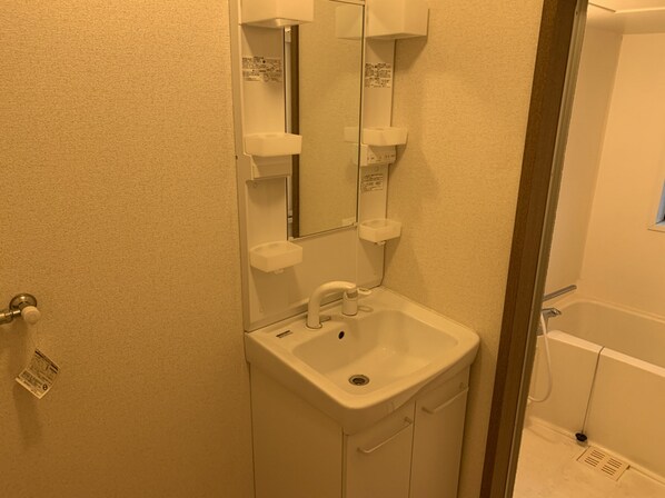 エスポワールイダ弐番館の物件内観写真